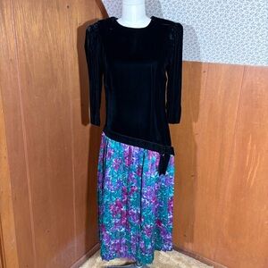 Vintage 1980s Belle France Black Velvet Top with Floral Pleated Skirt Dress
